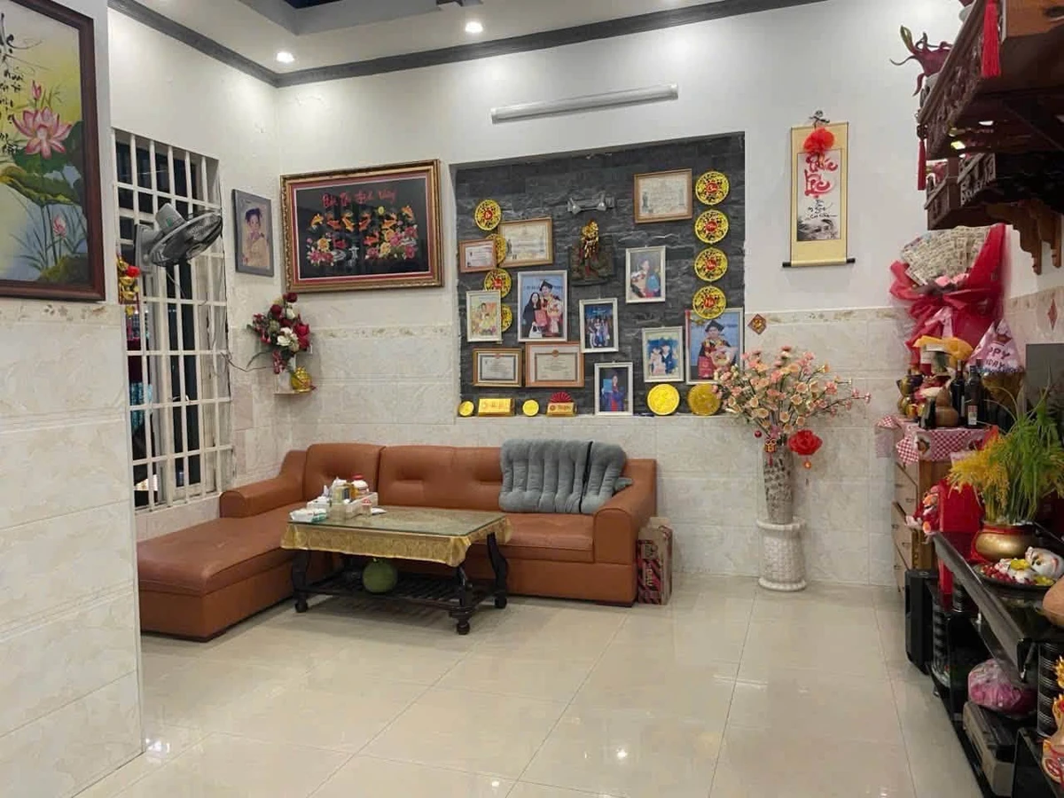 Bán nhà 4PN diện tích 120m² tại KDC Phú Hoà 1, giá 5 tỷ - Ảnh thu nhỏ 2
