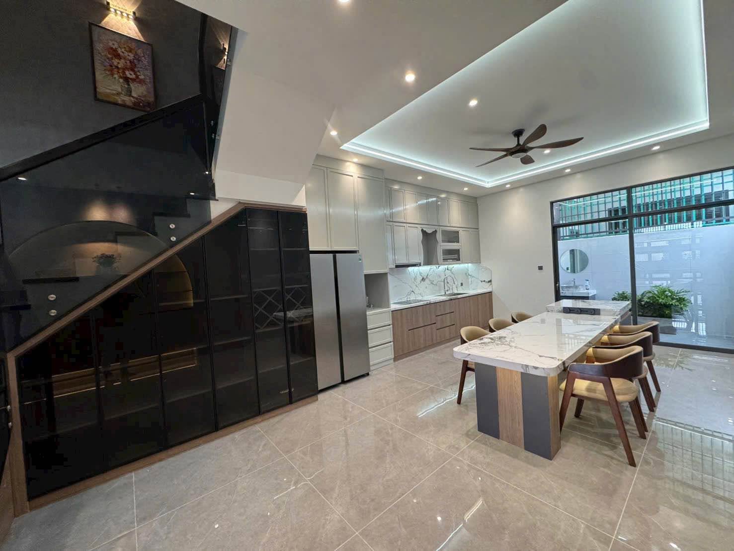 Bán nhà 3 tầng 230m² Nha Trang, giá 8,5 tỷ - Ảnh thu nhỏ 4