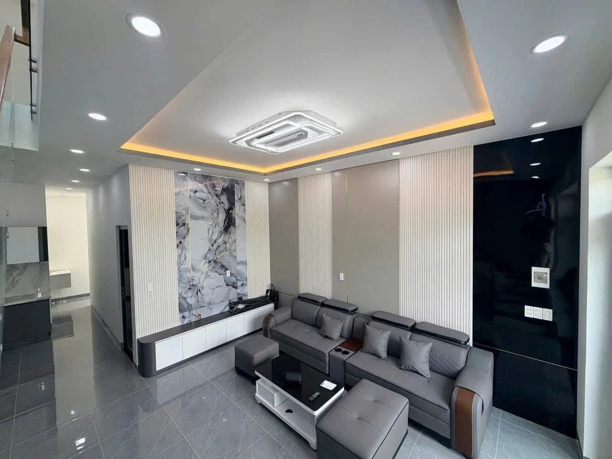 Bán nhà mới 3PN 2 tầng Diên Khánh 67,5m² giá 2,45 tỷ - Ảnh thu nhỏ 4