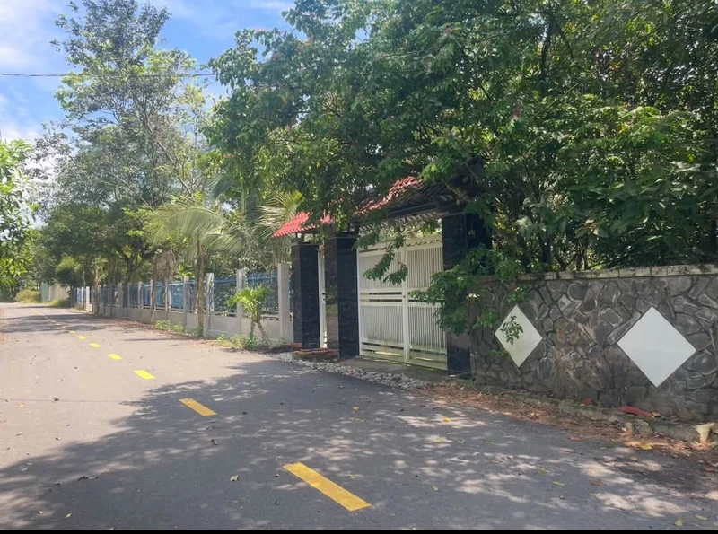 Bán nhà vườn ba gian 2PN 2WC, 100m², Bình Dương