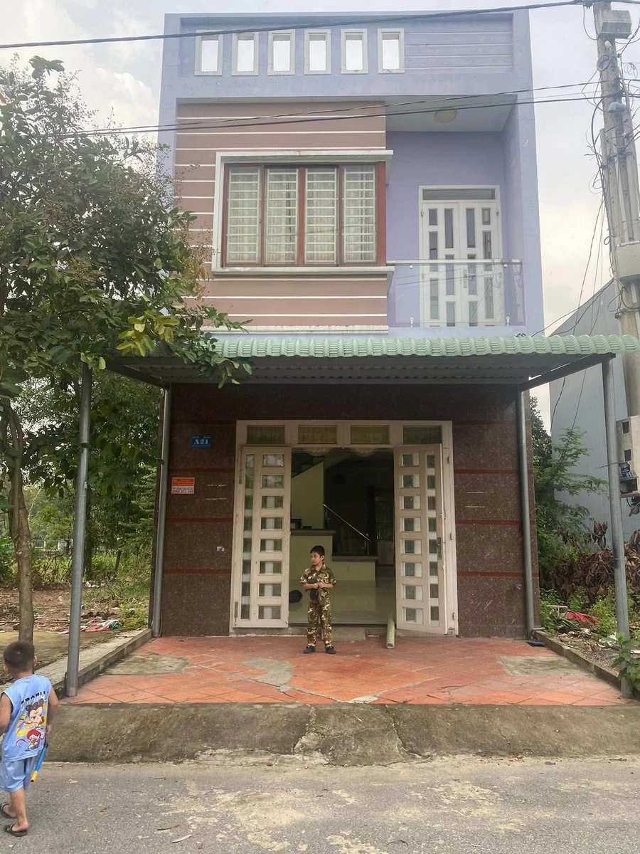 Bán nhà 2 tầng 73.5m² Tân Uyên Bình Dương 2.1 tỷ - Ảnh thu nhỏ 2