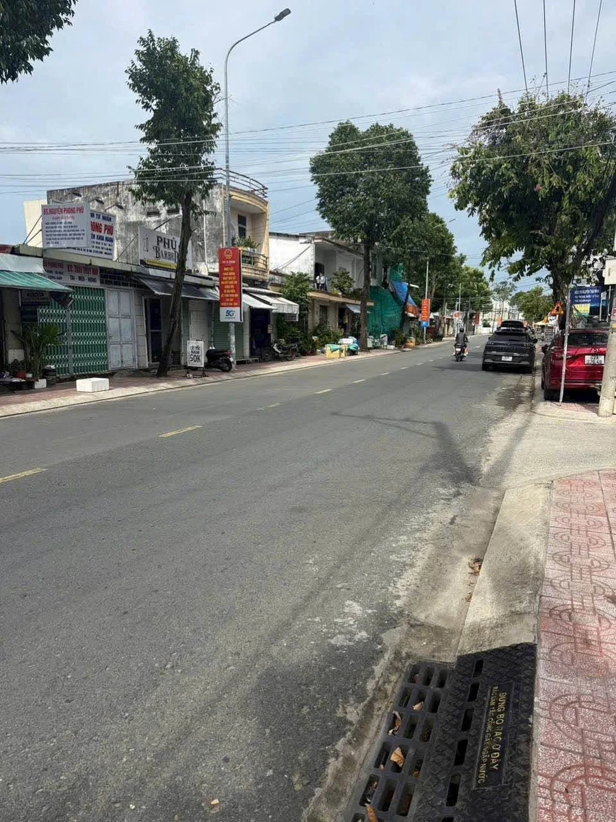 Bán nhà mặt tiền Nguyễn Thái Bình, 90m², 1PN, 3,99 tỷ, Tây Ninh - Ảnh thu nhỏ 4