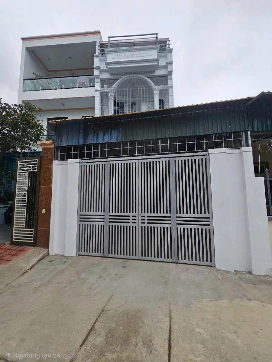 Bán nhà 3 tầng 132m² gần Đại lộ Nam Sông Mã Bình Chánh - Ảnh thu nhỏ 2