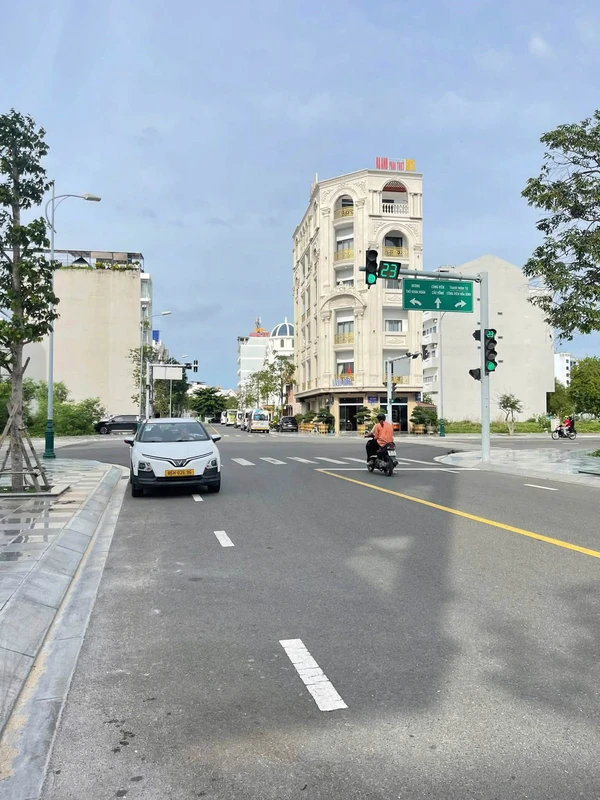 Bán đất mặt tiền dãy A6 Ocean Dunes 100m2 gần biển Đồi Dương, Phú Thủy, Phan Thiết