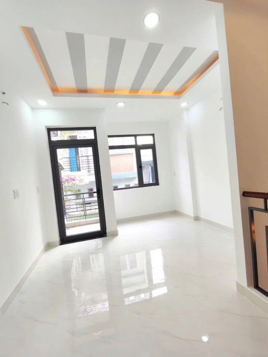 Bán nhà 4 lầu 150m2 3PN 3WC Bình Tân 3,98 tỷ - Ảnh thu nhỏ 4
