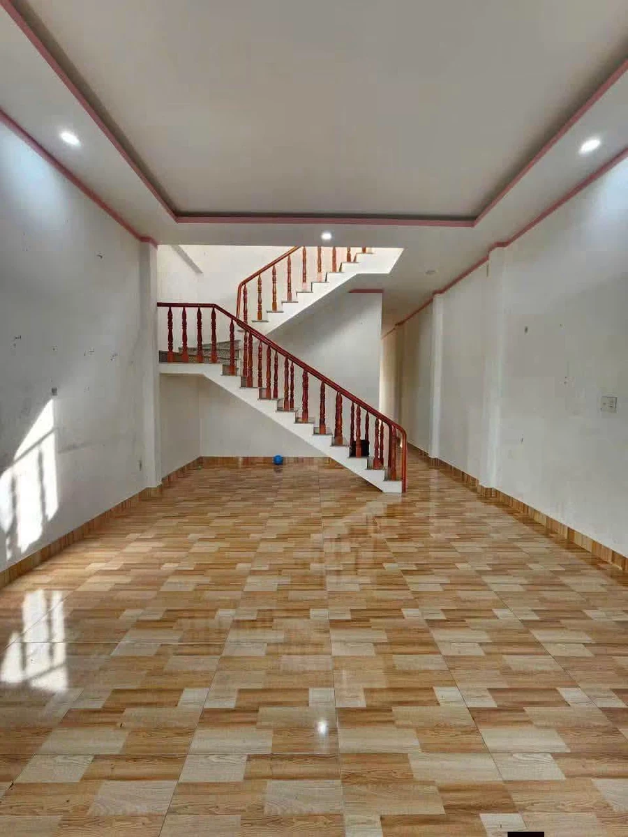 Bán nhà sổ hồng riêng 70m² Phường Thuận Giao Thuận An Bình Dương 3,8 tỷ - Ảnh thu nhỏ 4