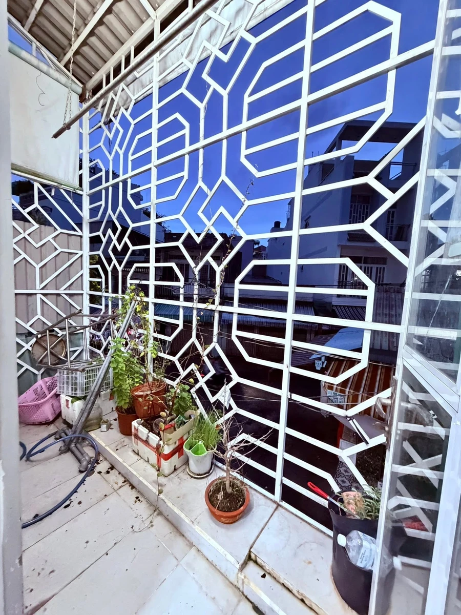 Bán nhà hẻm 8m thông 52m² Lý Thường Kiệt Tân Bình 7,5 tỷ - Ảnh thu nhỏ 4