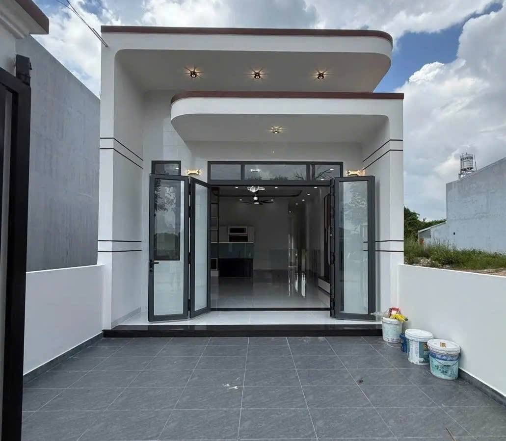 Bán nhà cấp 4 Mỹ Phước 3, 100m², 2 tỷ 1