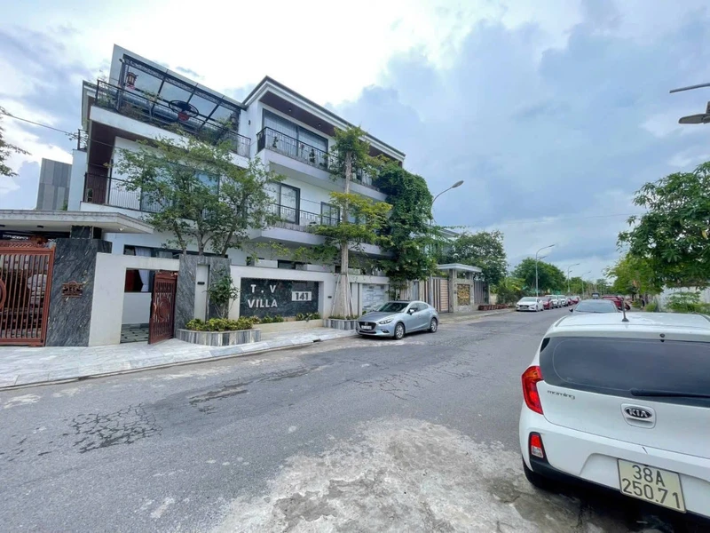 Bán đất Nghi Phú Vinh 220m2 mặt tiền 10m giá 9 tỷ 680
