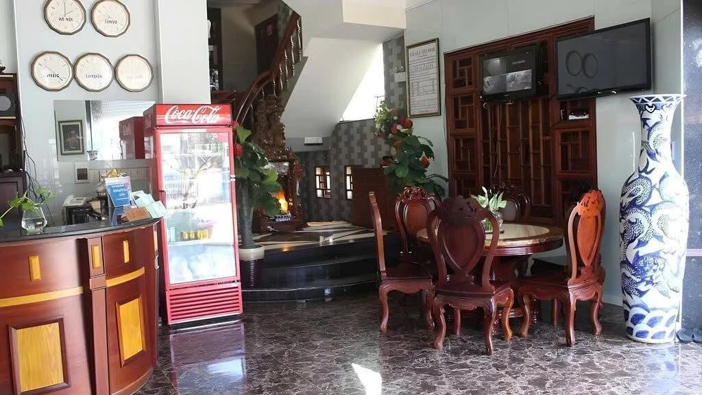 Bán khách sạn 2 mặt tiền đường Hùng Vương, 170m², 28 phòng - Ảnh 1