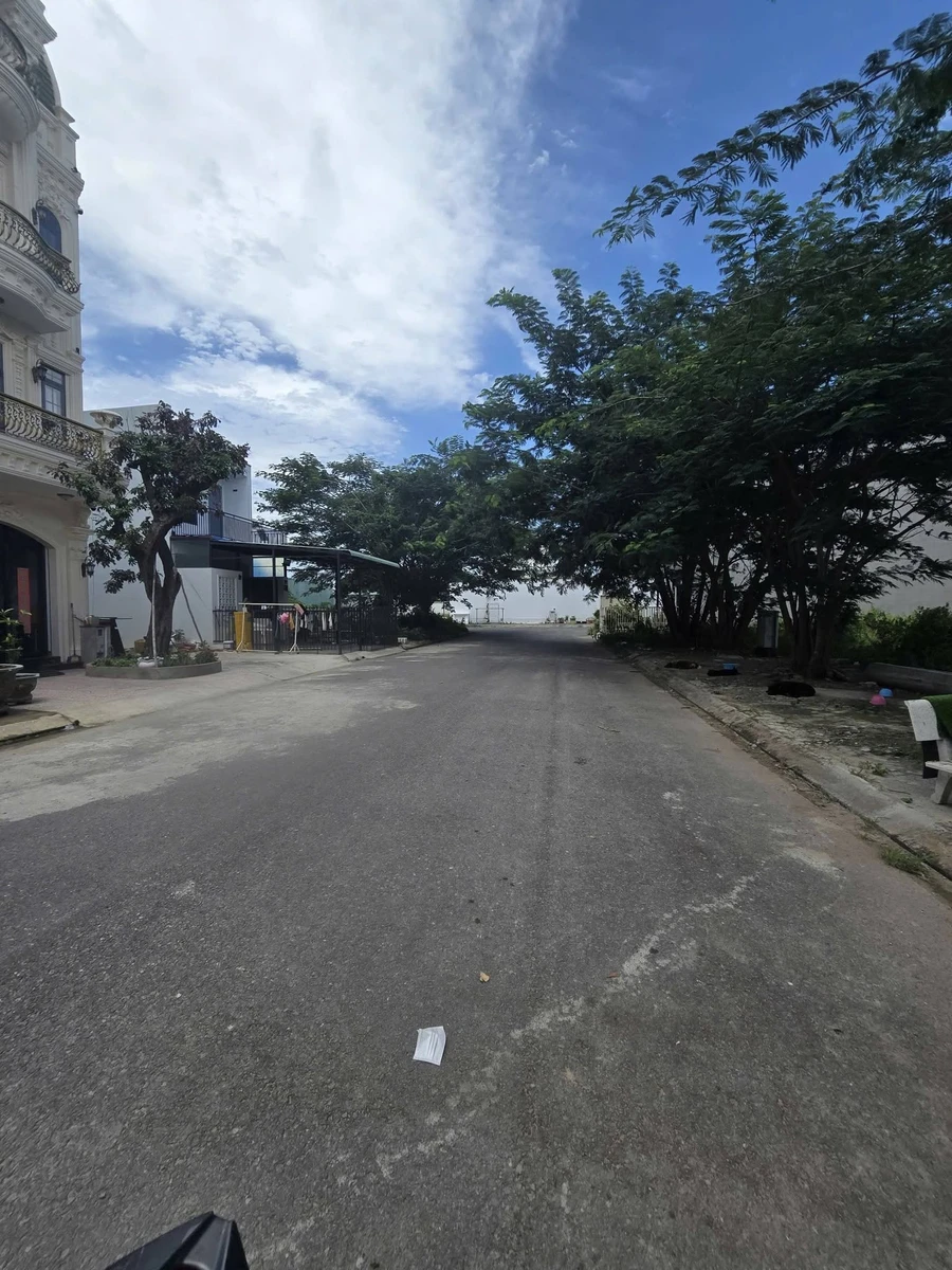 Bán nền đất 100m² KDC Hưng Gia Bến Lức 2,9 tỷ - Ảnh 1