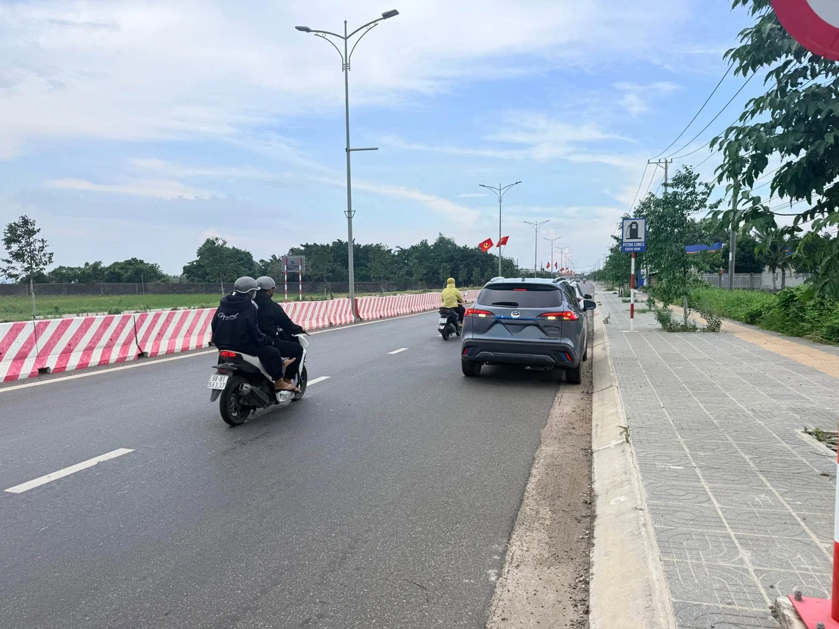 Bán đất mặt tiền Tỉnh Lộ 44B, 125m2, 2 tỷ - Ảnh thu nhỏ 2