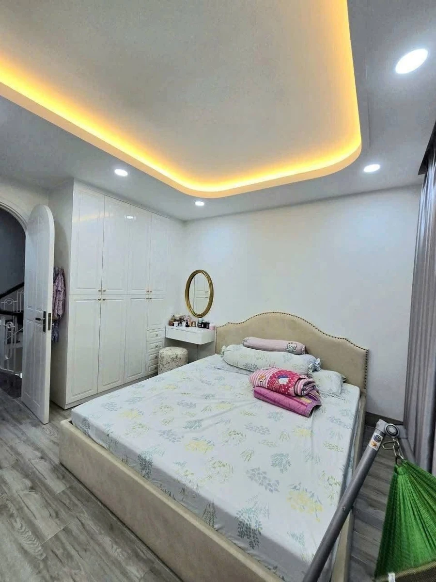 Bán nhà hẻm 496 Dương Quảng Hàm, 58m2, 5 tầng, 9 tỷ - Ảnh thu nhỏ 4