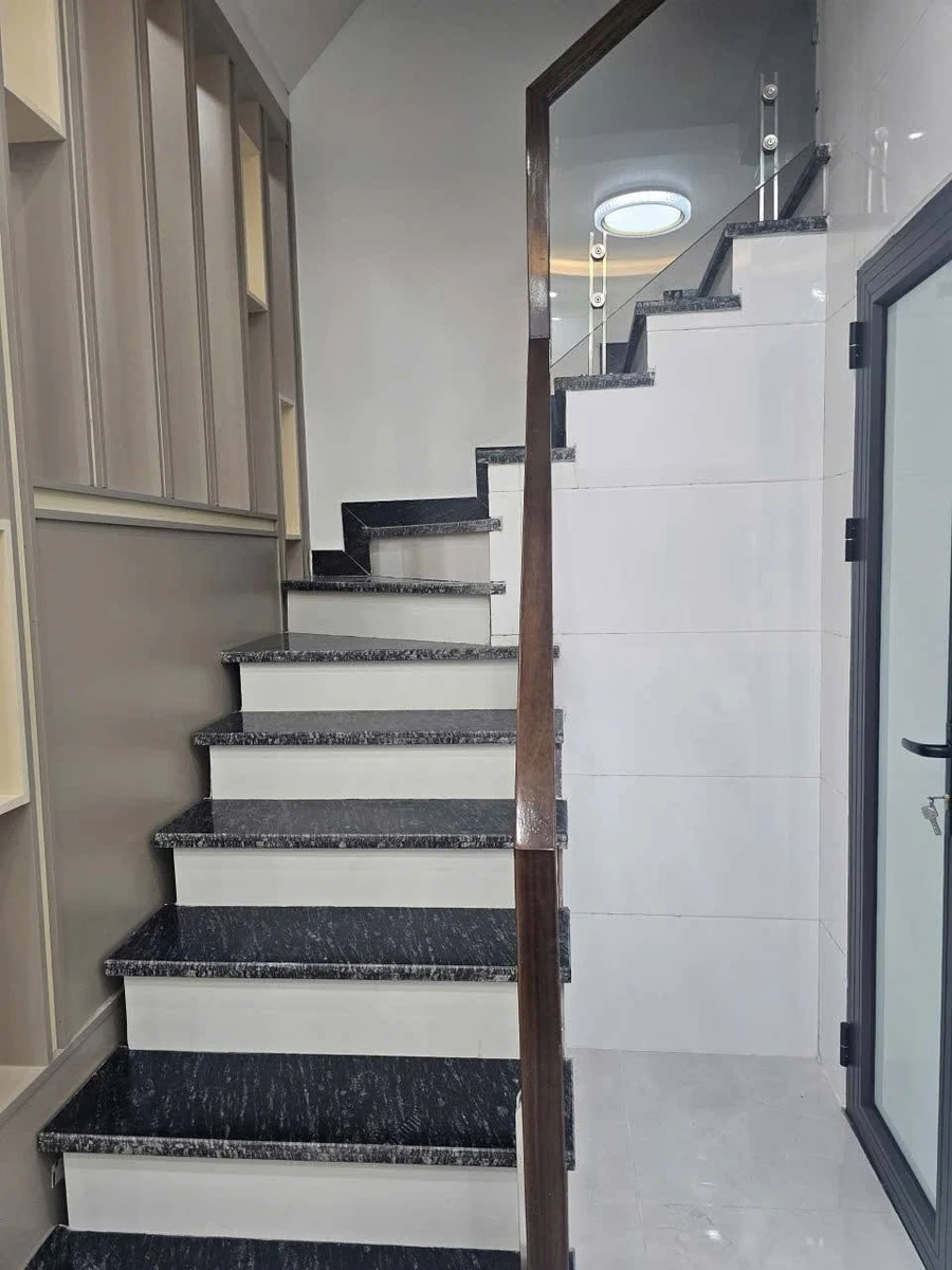 Bán nhà 3 tầng 43.7 m² 3PN Cát Dài - Ảnh thu nhỏ 3