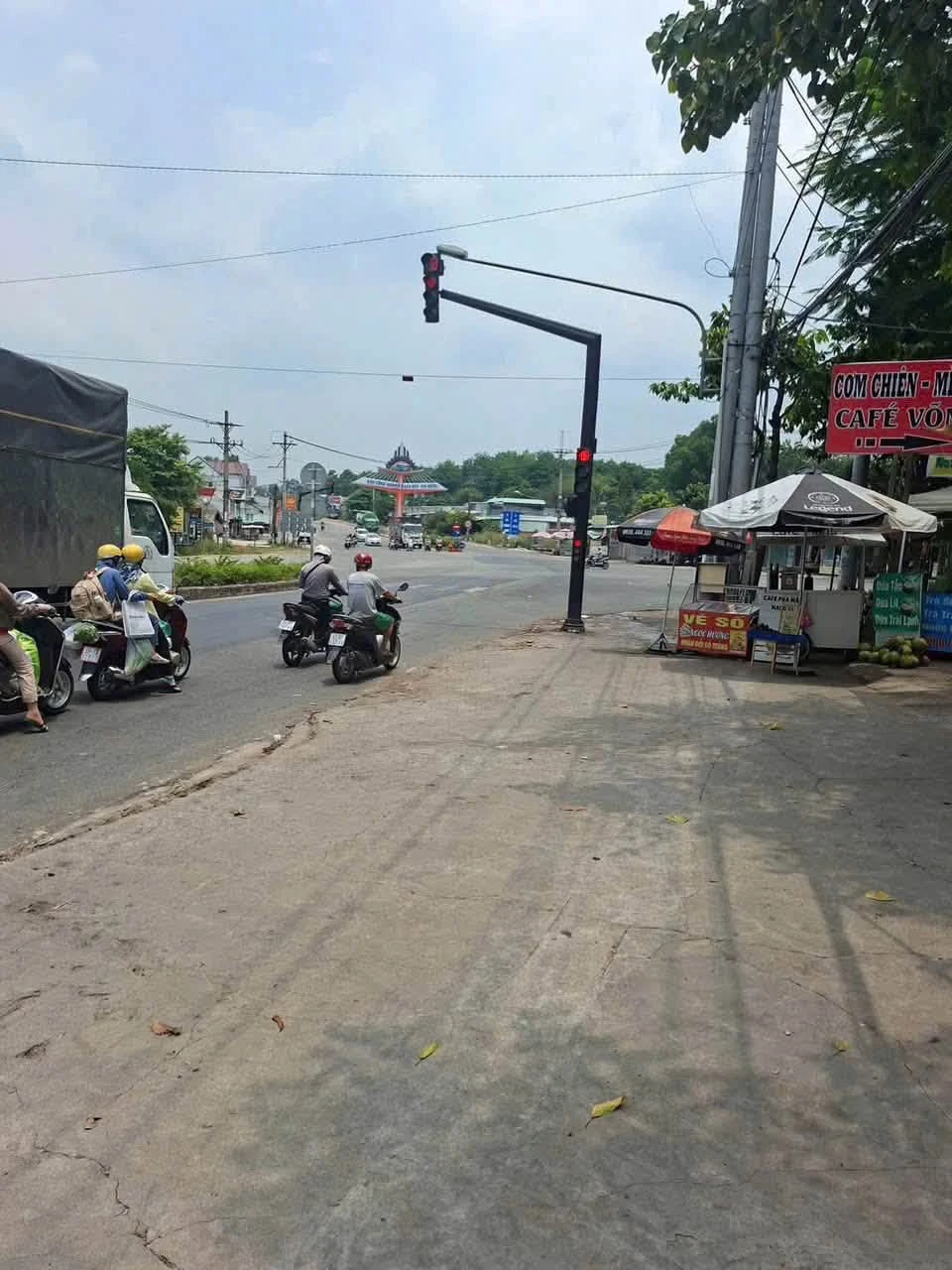 Nhà bán Bến Cát 85m² full nội thất 2 tỷ - Ảnh 1