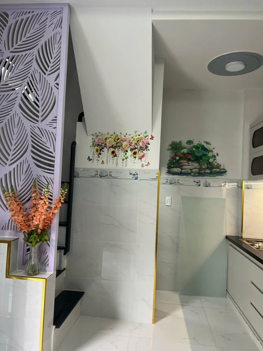 Bán nhà 3 tầng 15,5m² hẻm Phú Thọ, Quận 11, giá 2,85 tỷ - Ảnh 1