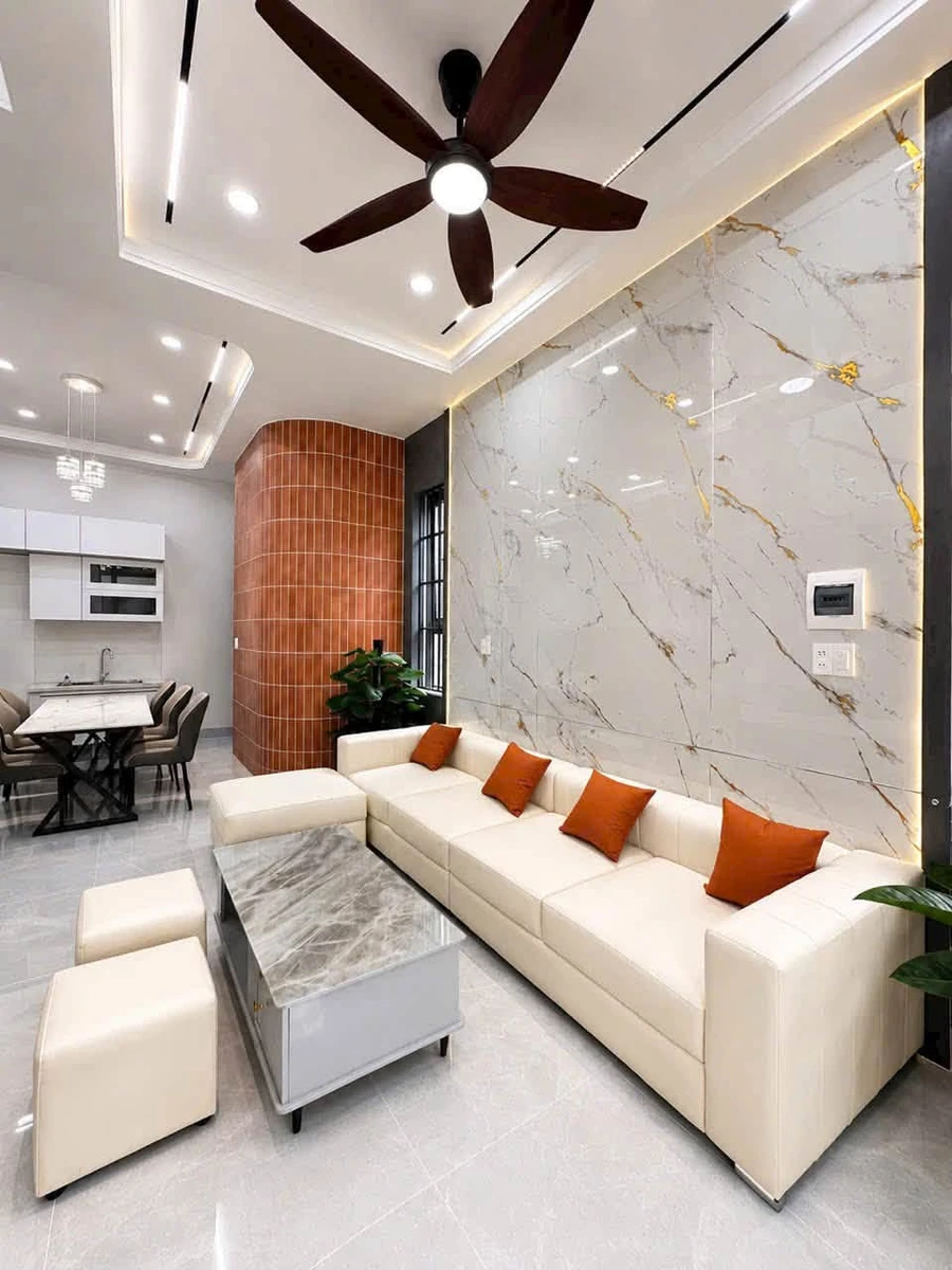 Bán nhà mái Thái 1 trệt 2 lầu 180m² gần chợ Phú Thọ Hóc Môn - Ảnh thu nhỏ 5