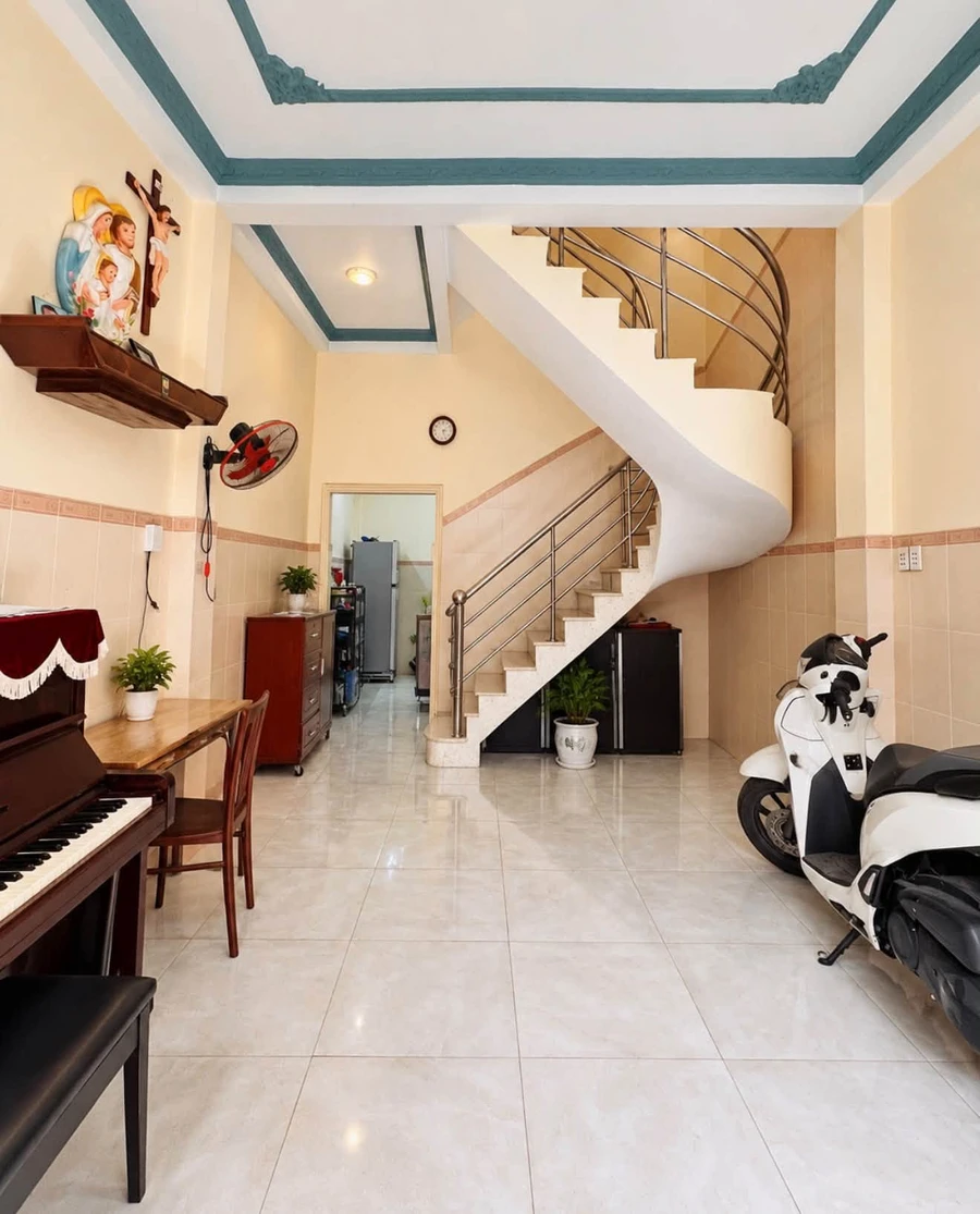 Bán nhà phố Q11 53m² MT Lạc Long Quân 7.5 tỷ - Ảnh thu nhỏ 3