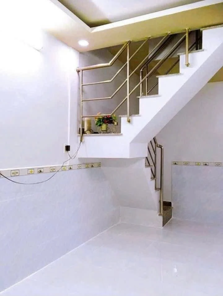 Bán nhà mặt tiền Cô Bắc Q1, 2PN 2WC, 3,9 tỷ - Ảnh thu nhỏ 3