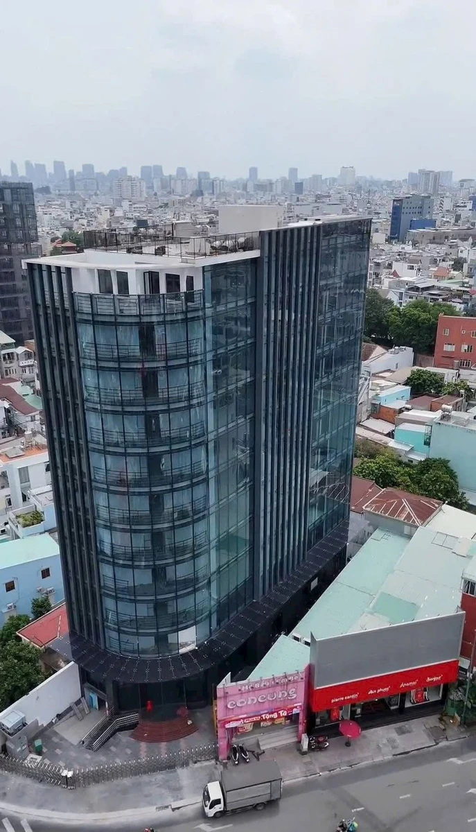 Bán tòa nhà 5.200m2 Phạm Văn Đồng, dòng tiền 900tr/tháng - Ảnh thu nhỏ 4
