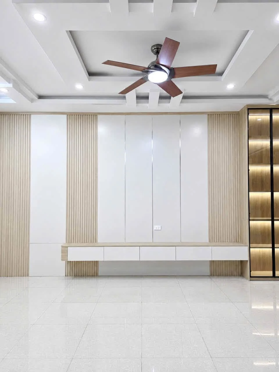 Nhà phố 3 tầng 40m², 3PN 2WC, Nguyễn Tường Loan, 2,98 tỷ - Ảnh 1