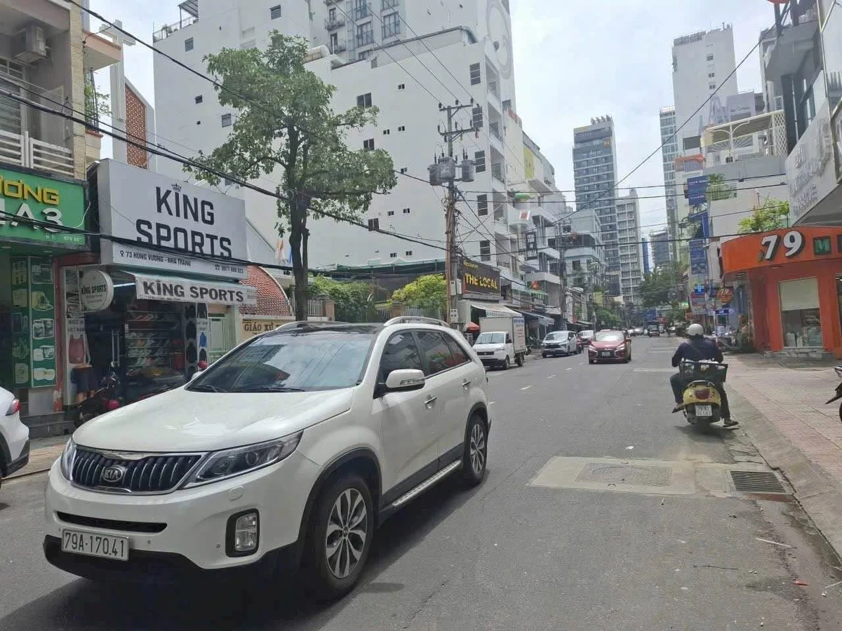 Bán 2 lô liền kề Hùng Vương Nha Trang 237,5 m², 91 tỷ - Ảnh thu nhỏ 2