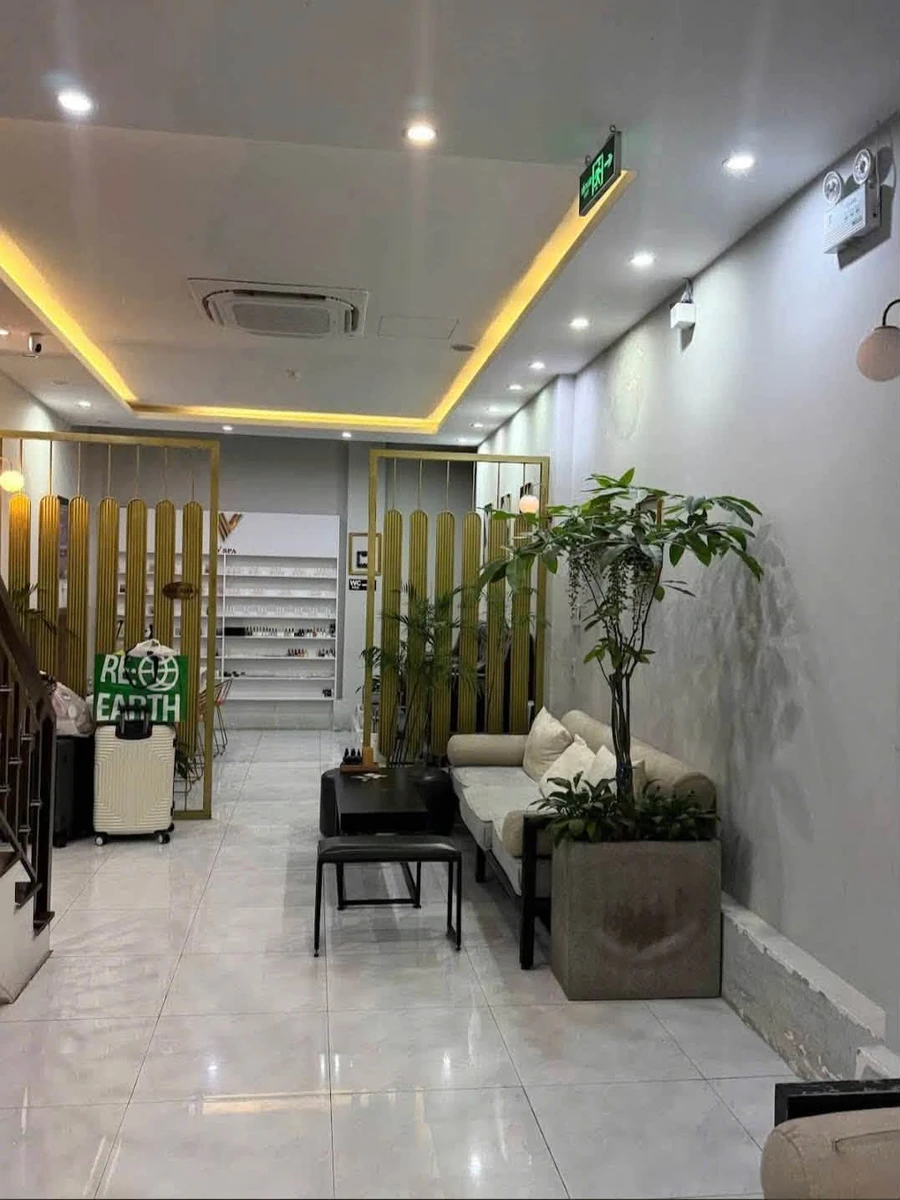 Bán nhà 4 tầng mặt tiền Mê Linh Nha Trang 252,5m² giá 25,5 tỷ - Ảnh thu nhỏ 5