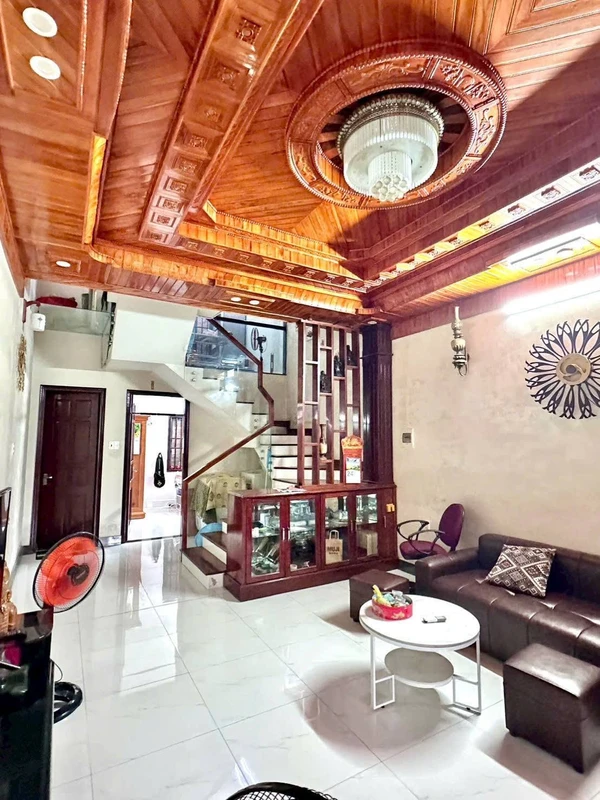 Bán nhà 3 tầng kiệt ô tô 91,6m² gần An Đông Villa Huế - 2,75 tỷ