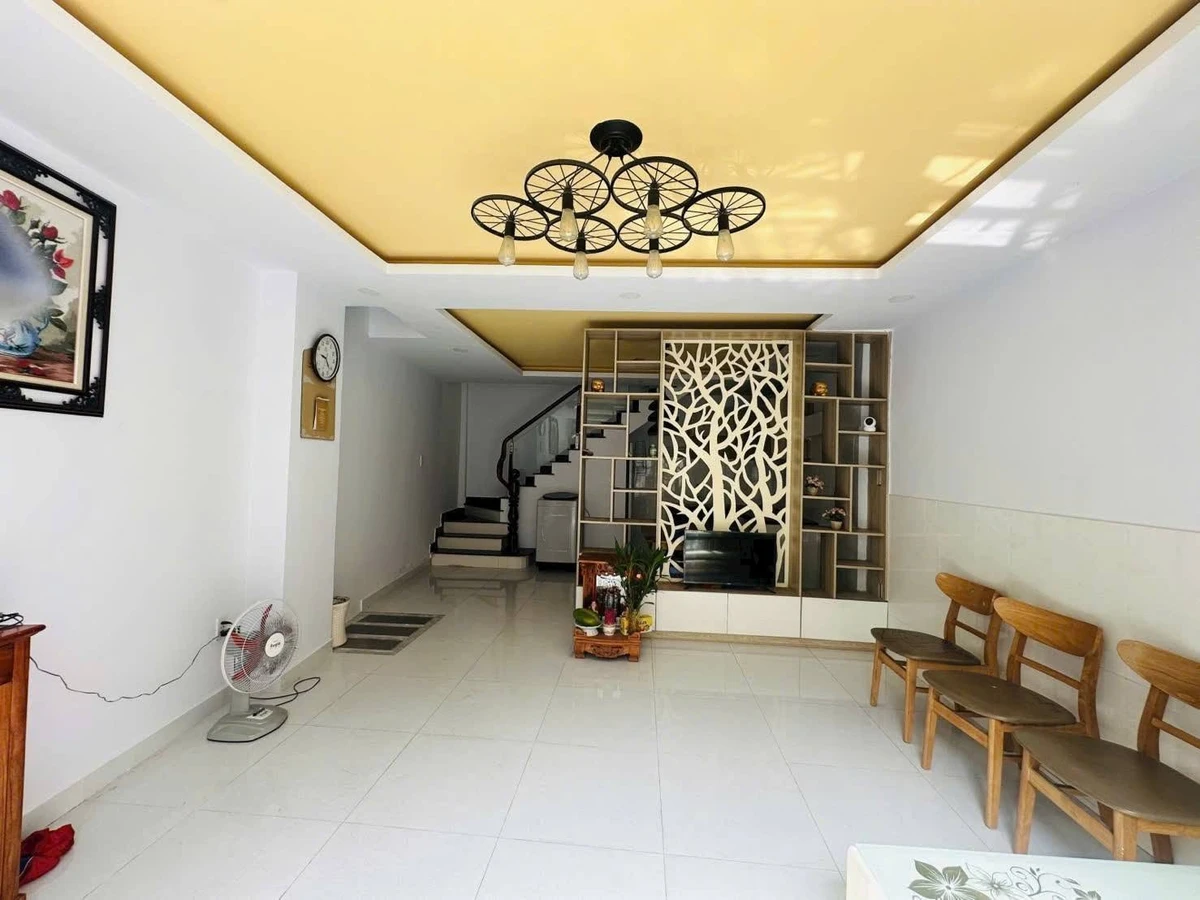 Nhà bán 2 tầng 72m2 Hiệp Phú giá 3.57 tỷ - Ảnh thu nhỏ 2