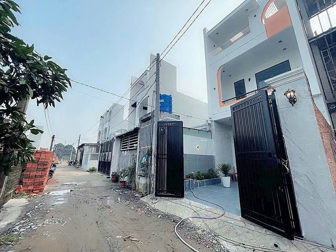 Bán nhà 1 trệt 1 lầu 185m² 3 phòng Tân Phú 3.2 tỷ - Ảnh 1