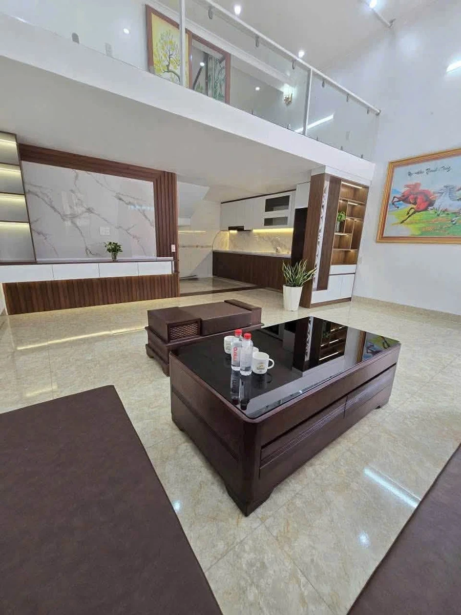 Bán nhà mặt phố 4PN 45m2 Phạm Ngũ Lão Hải Dương 2.7 tỷ - Ảnh thu nhỏ 2