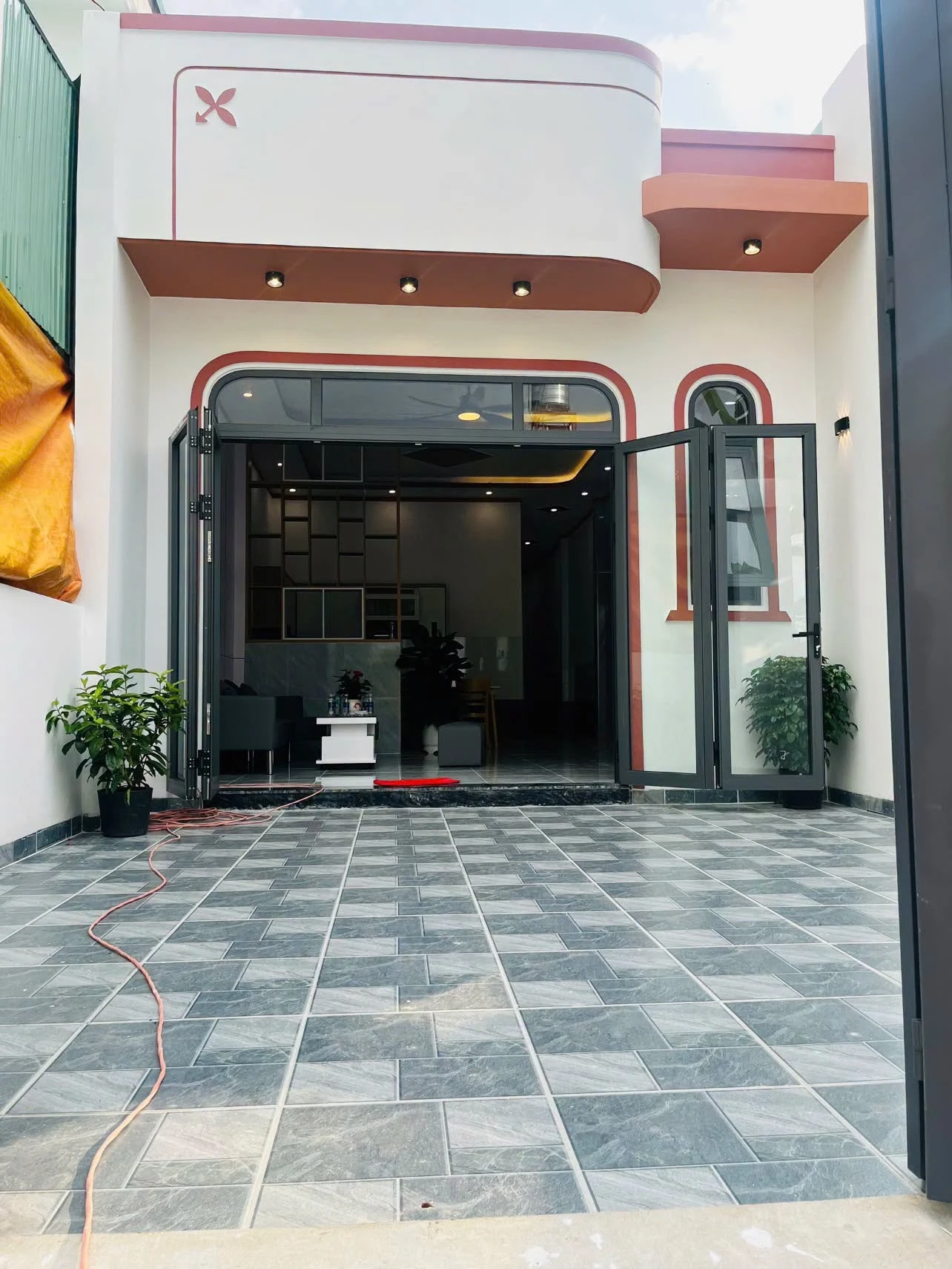 Bán nhà cấp 4 thổ cư 5x20m gần chợ Bến Lớn, Tân Định, Bến Cát, Bình Dương - Ảnh 1
