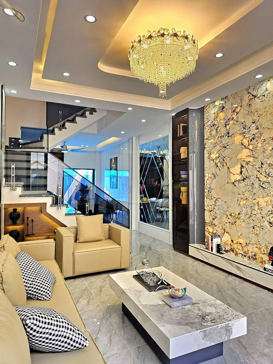 Bán nhà 4 tầng 70m² 4PN Chợ Hàng Quận 12 - Ảnh 1