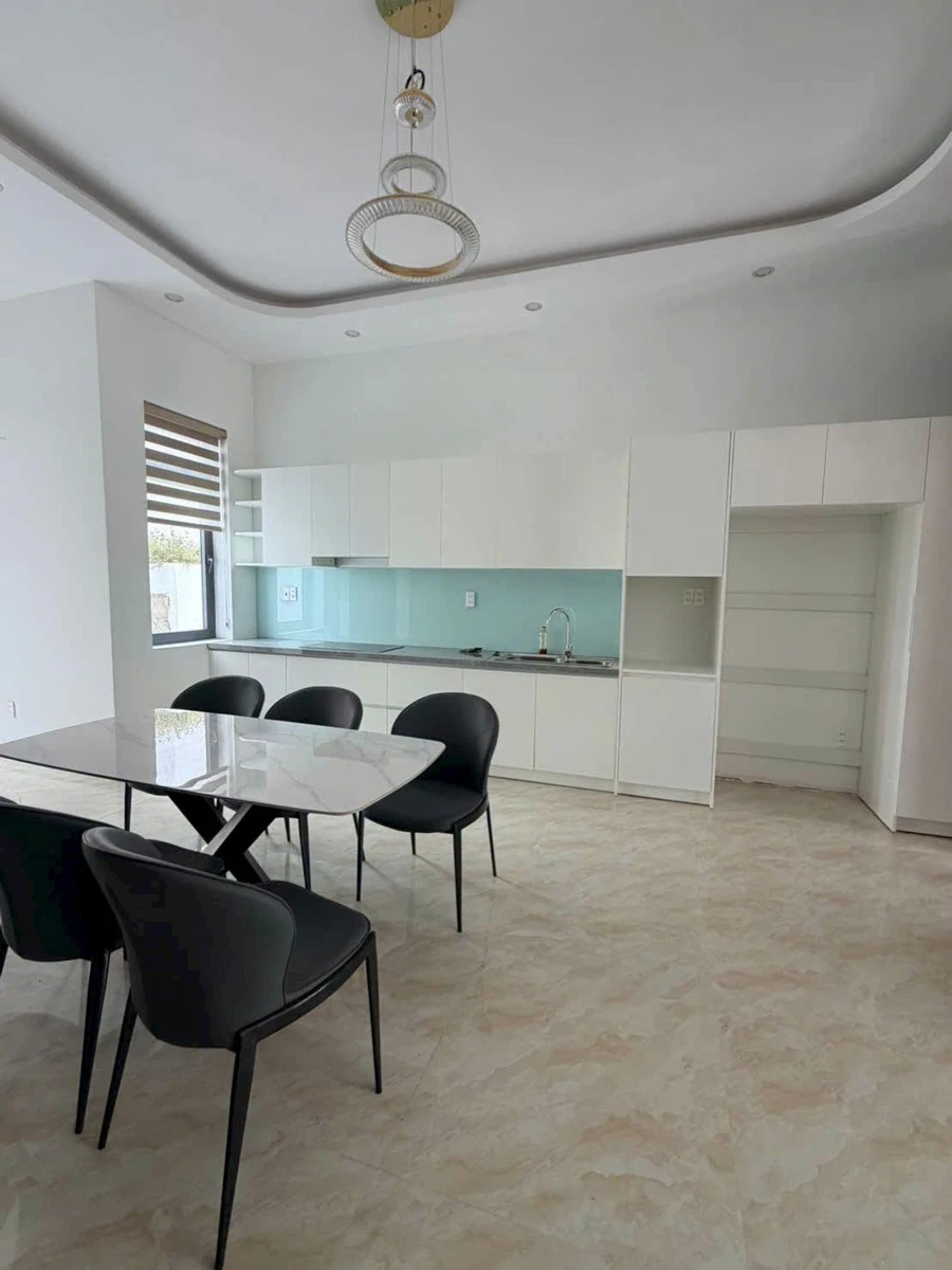 Bán villa 5PN 188m² Phước Thành Đà Lạt giá 8 tỷ 100 triệu - Ảnh thu nhỏ 3