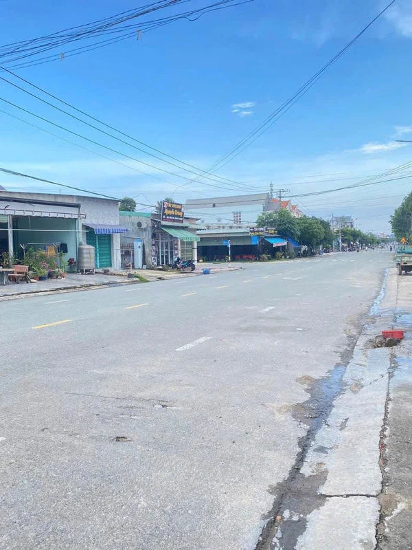 Bán nhà trệt lầu 3PN 150m2 Nỹ Phước 2, Bến Cát, Bình Dương