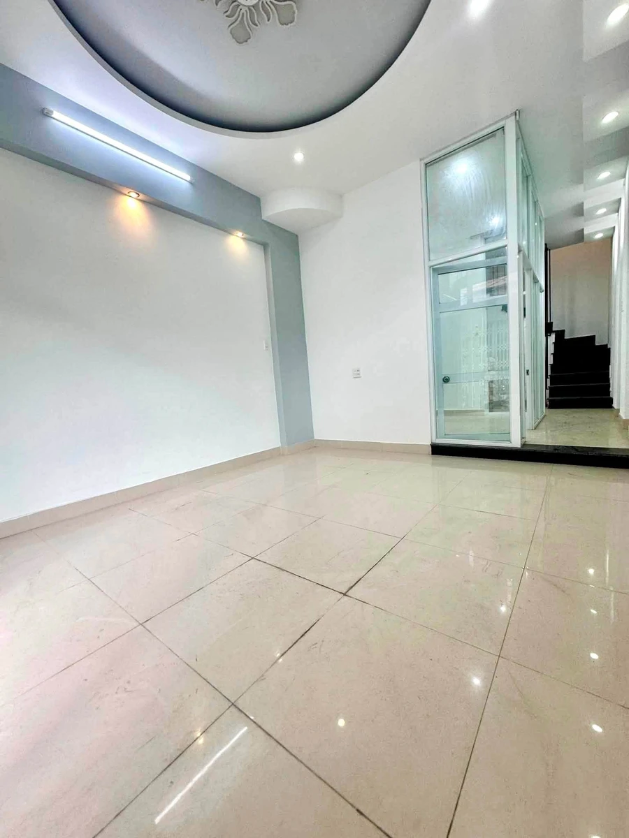 Bán nhà hẻm 2 tầng 46m2 gần Trần Hưng Đạo, phường Quy Nhơn, giá nhỉnh 2 tỷ - Ảnh thu nhỏ 2