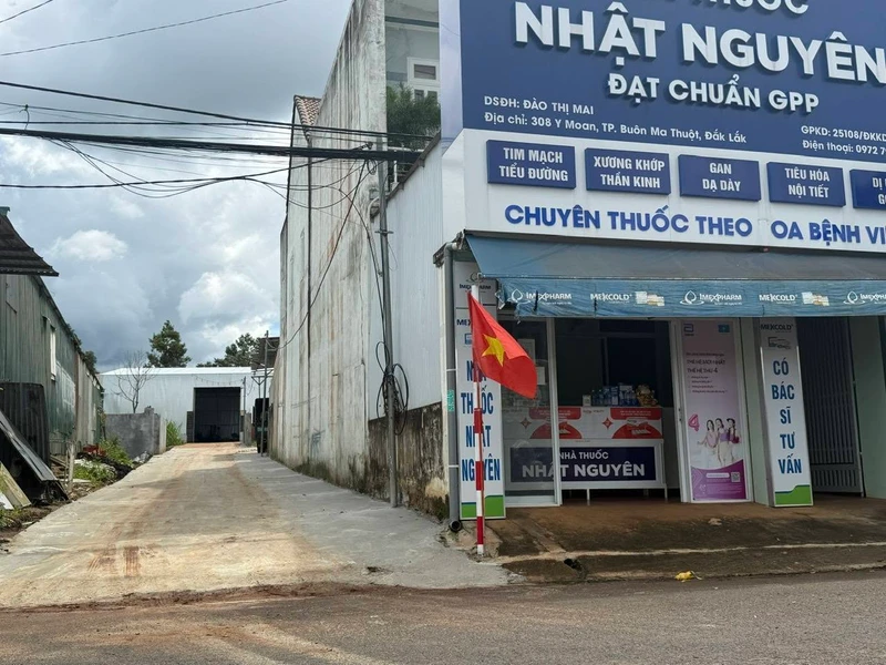 Bán 3 lô đất Buôn Ma Thuột, 5.6x18m, 2.45 tỷ/lô