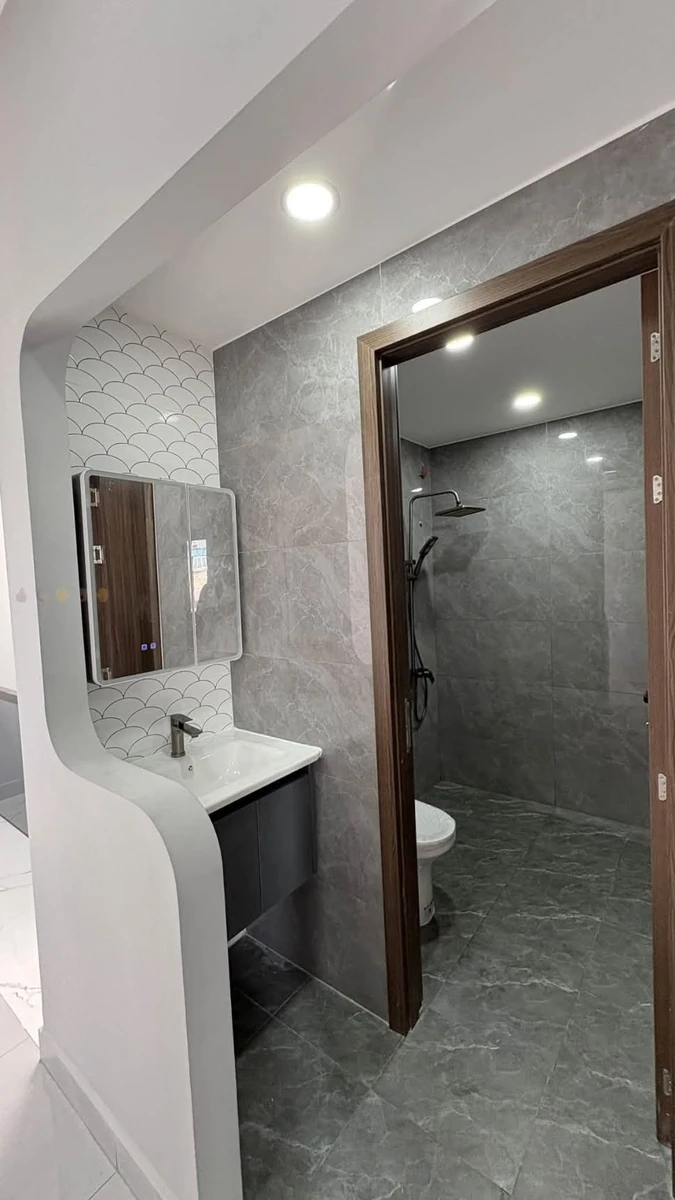 Bán nhà hẻm 2 tầng 4x14m, 3PN 2WC, đường Ông Ích Khiêm, Quận 11 - Ảnh thu nhỏ 3