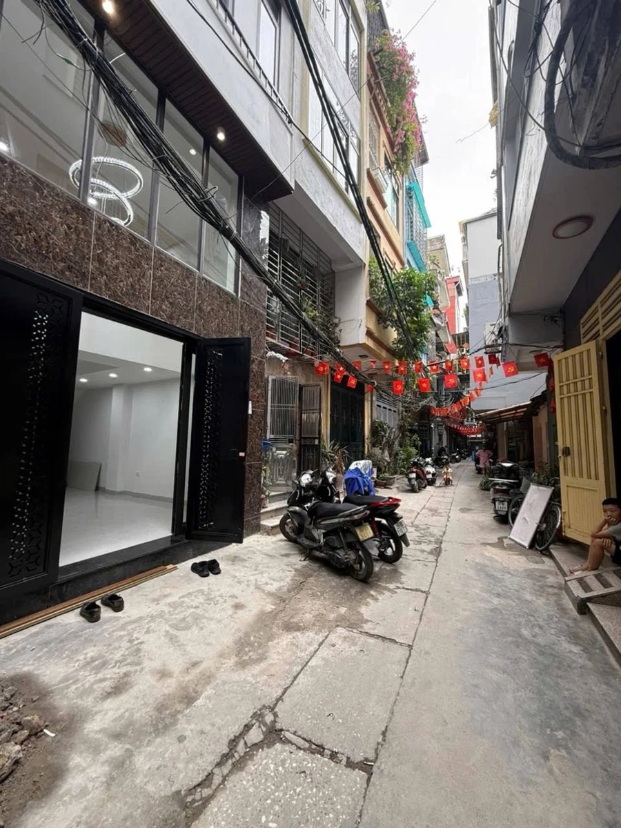Bán nhà 6 tầng full nội thất mặt phố Bạch Mai 234m², giá 13,5 tỷ - Ảnh 1