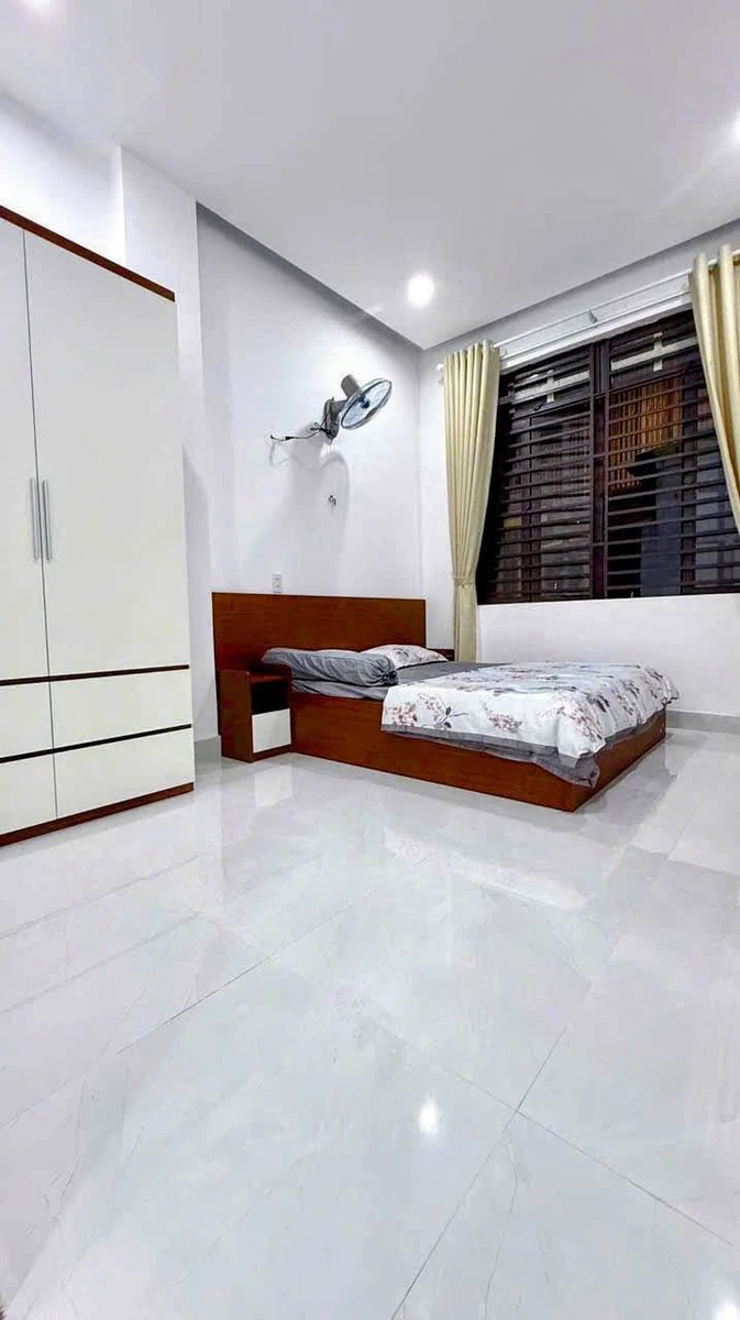 Nhà 3 tầng 2 mặt tiền 150m² Hoàng Diệu, Hải Châu, Đà Nẵng - Ảnh thu nhỏ 4