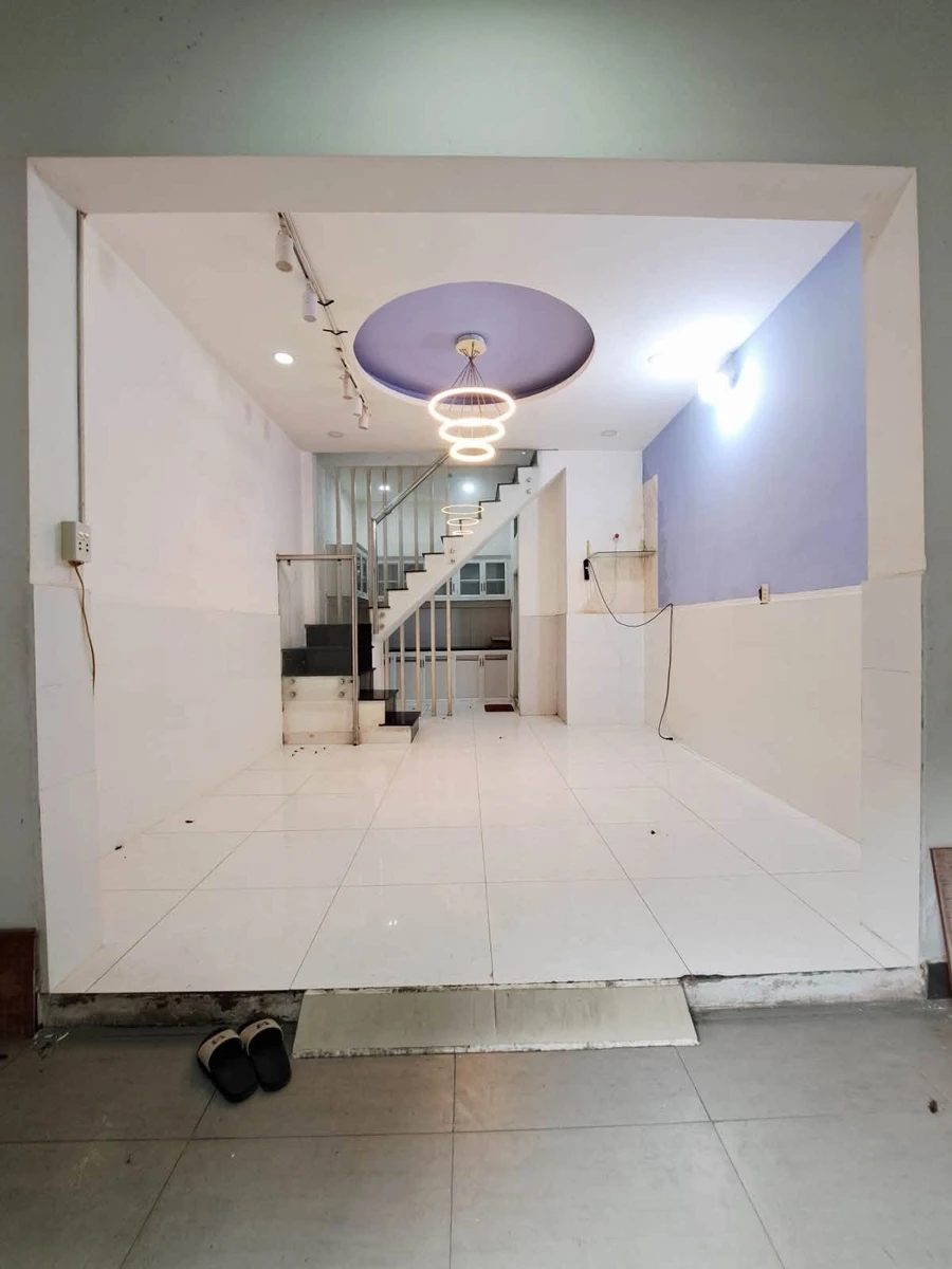 Bán nhà 32m2 3 tầng 2PN Nguyễn Phúc Chu Tân Bình 4.65 tỷ - Ảnh 1