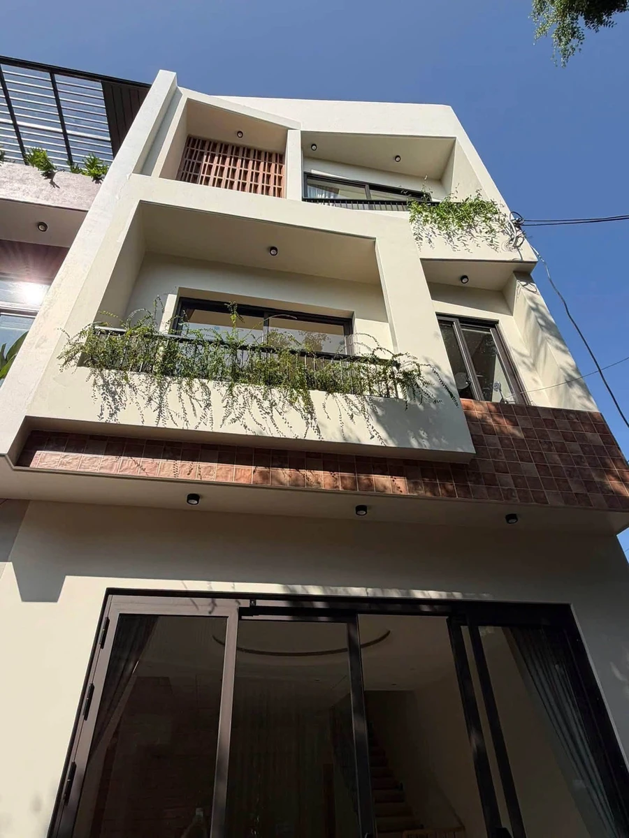 Bán nhà mặt tiền Hùng Vương 167m² 3PN 4WC 4,75 tỷ - Ảnh 1