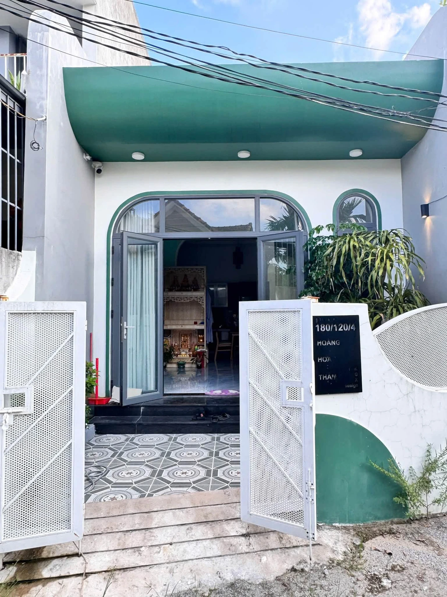 Bán nhà mê 2PN, 105m², gần trường học, giá 1,55 tỷ - Ảnh 1