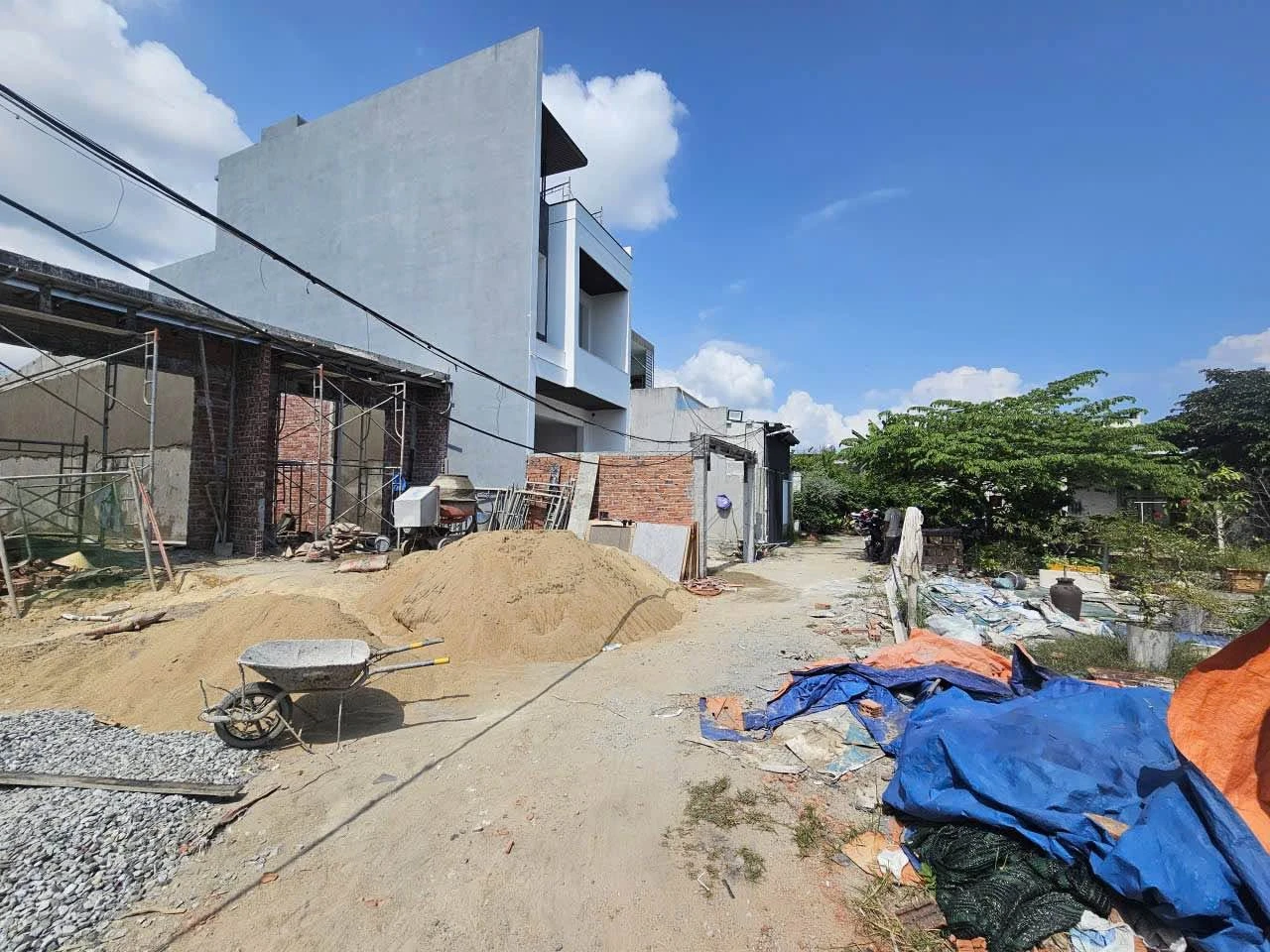 Bán nhà kiệt oto Làng Đại Học 100m2 giá 2 tỷ - Ảnh 1