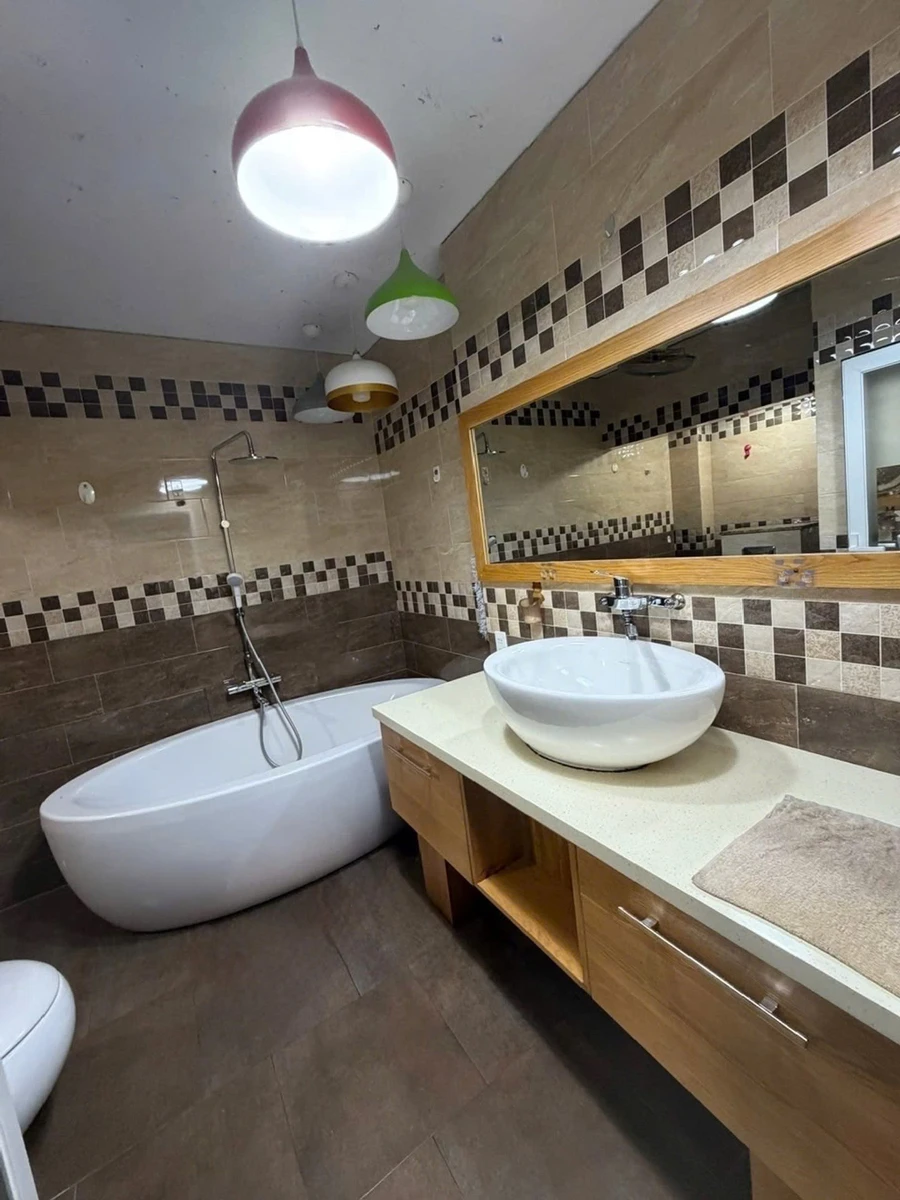 Bán nhà 3 tầng 76m2 hẻm ô tô đường Vườn Lài, Tân Phú giá 9 tỷ - Ảnh thu nhỏ 4
