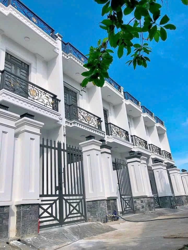 Bán nhà phố 2 phòng ngủ 52,5m2 Cần Giuộc Long An - Ảnh thu nhỏ 4