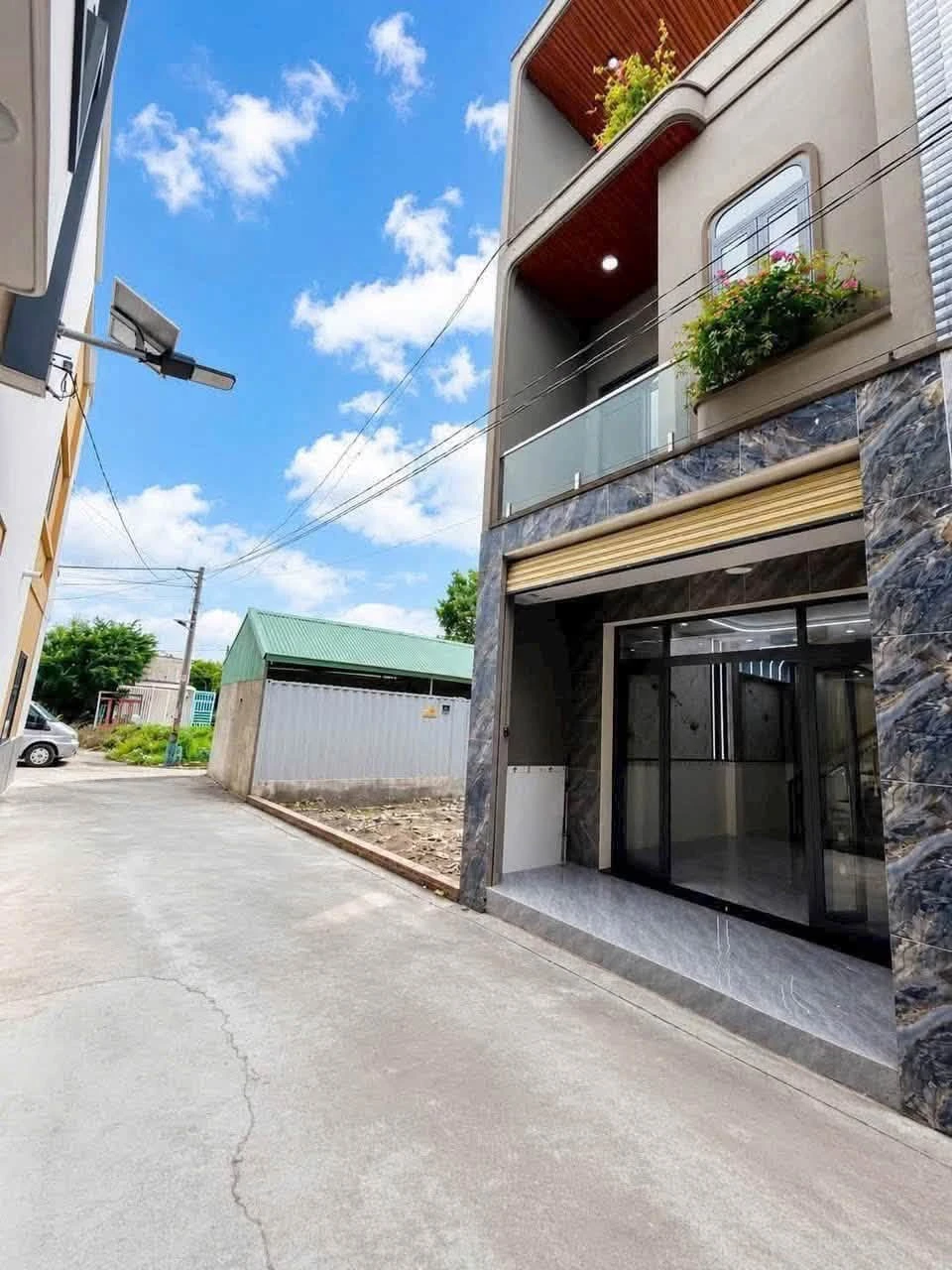 Bán nhà 1 trệt 1 lầu 120m2 Bửu Hoà 2,75 tỷ - Ảnh 1