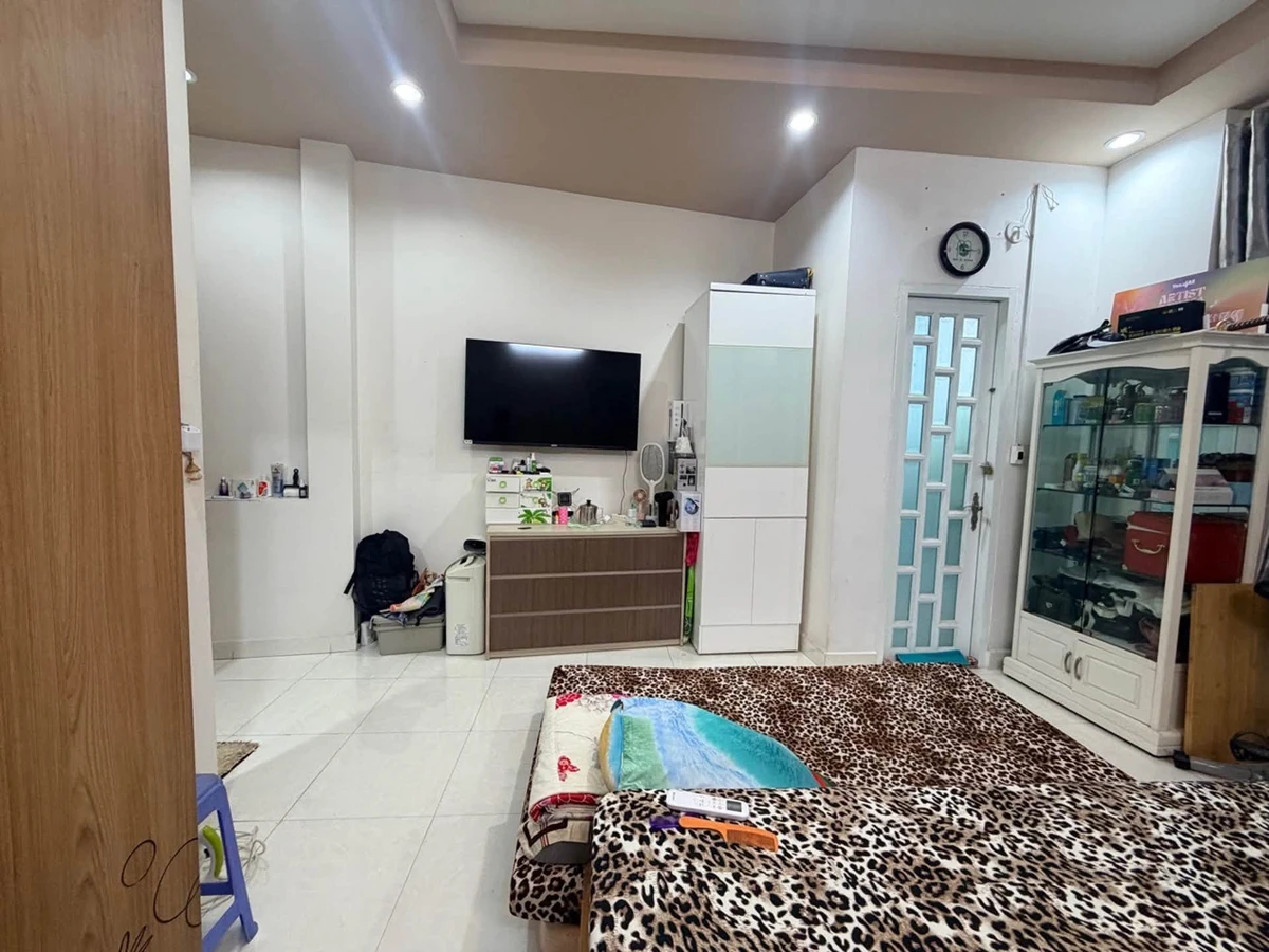 Bán nhà 4 tầng 4.5x8.5m gần mặt tiền Lê Văn Sỹ, Phú Nhuận, giá hơn 7 tỷ - Ảnh thu nhỏ 5