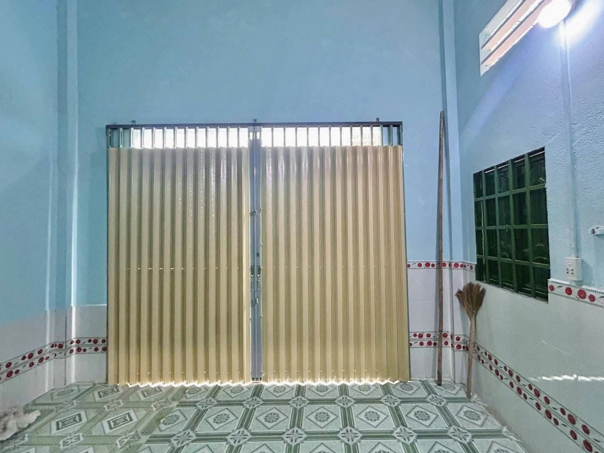 Bán dãy trọ 7 phòng và 1 kiot 100m2 gần KCN Sóng Thần, Dĩ An, giá 3,1 tỷ - Ảnh thu nhỏ 2