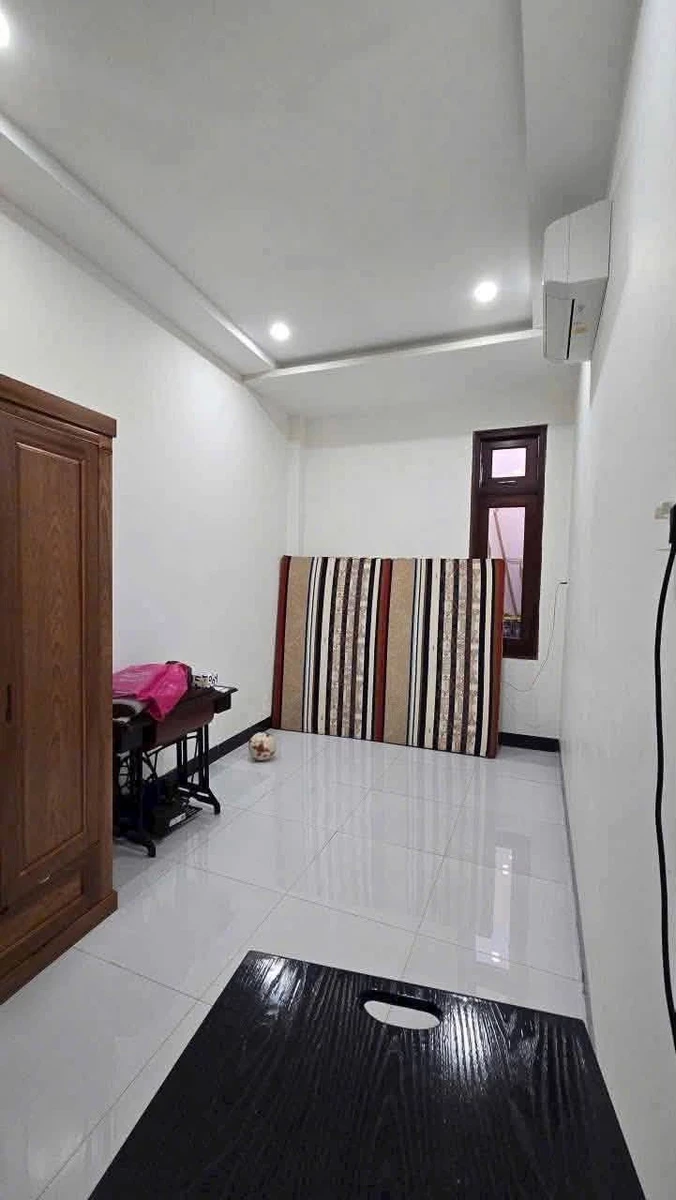 Nhà lầu 2 mặt tiền kinh doanh 99,5m2 Phan Thiết 5.6 tỷ - Ảnh thu nhỏ 3